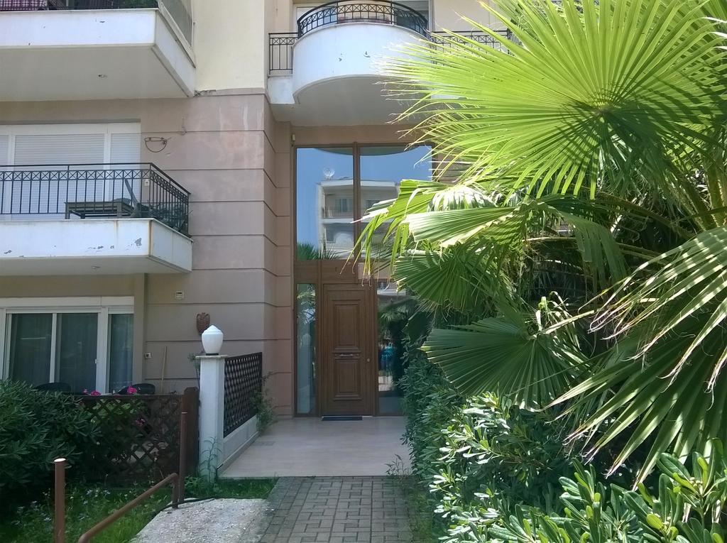 Seaside Apartment Thessaloniki Exterior photo