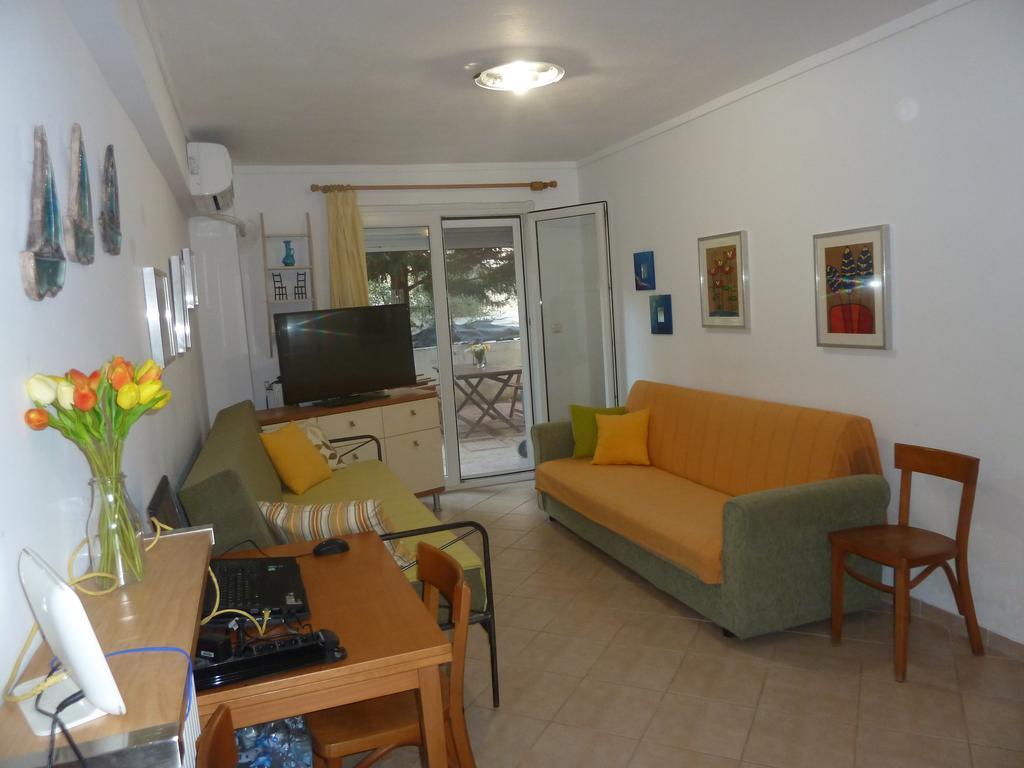 Seaside Apartment Thessaloniki Exterior photo